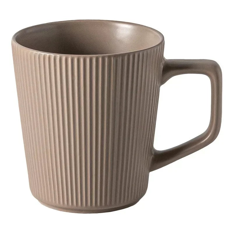 Matte Ceramic Mug with Relief Texture, 500 ml Nordic Coffee and Milk Mug, White or Brown
