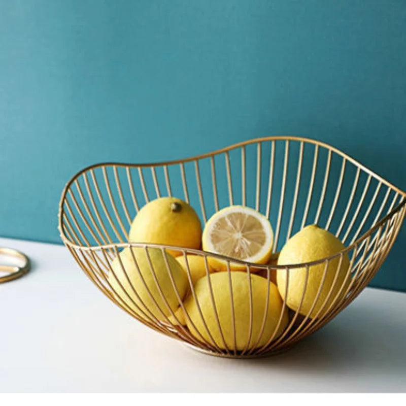 Wire Fruit Basket with Wavy Rim, Nordic Countertop Bowl for Fruit, Bread and Snacks, Gold or Black