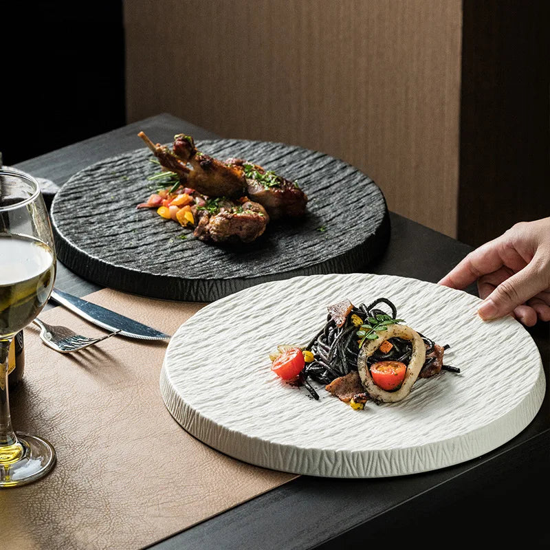 Stone Grain Ceramic Dinner Plate, Rustic Stoneware-Look Serving Plate for Steak, Pasta and Salad, Black or White, Two Sizes