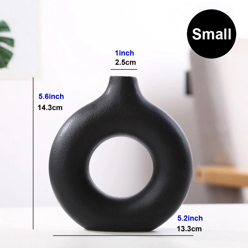 Ceramic Donut Vase, Nordic Round Hollow Vase for Pampas Grass and Dried Flowers, Black or White, Small or Large