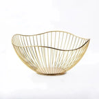 Wire Fruit Basket with Wavy Rim, Nordic Countertop Bowl for Fruit, Bread and Snacks, Gold or Black