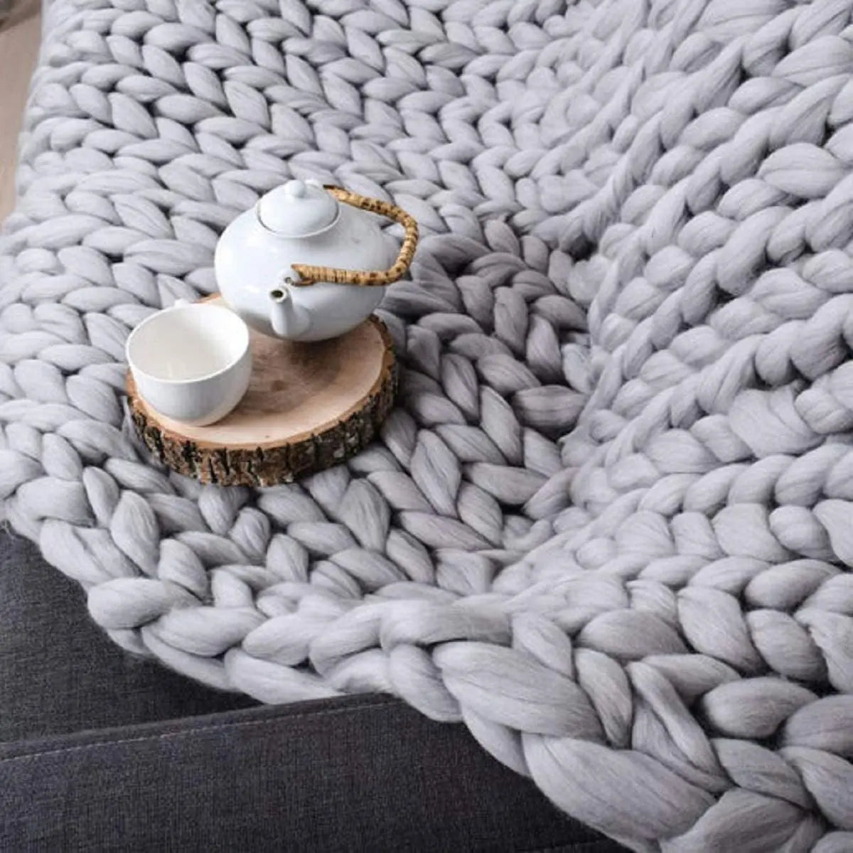 Chunky Knit Blanket, Thick Knitted Throw for Sofa, Bed and Reading Chair, Cream, Beige, Light Grey or Forest Green