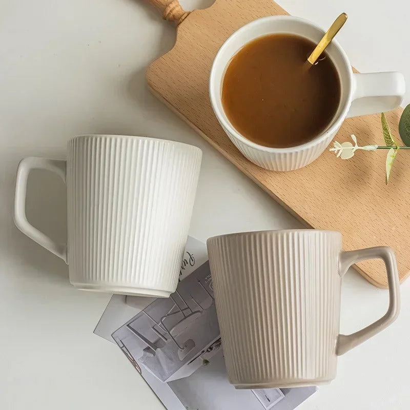 Matte Ceramic Mug with Relief Texture, 500 ml Nordic Coffee and Milk Mug, White or Brown