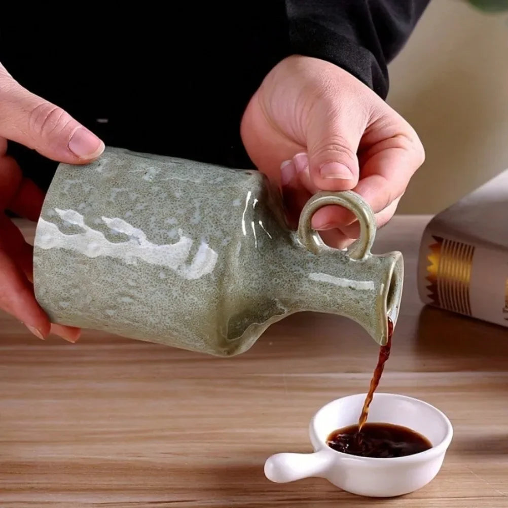 Ceramic Oil Bottle, 400 ml Pottery Dispenser for Olive Oil, Vinegar and Soy Sauce, Green or White