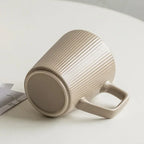 Matte Ceramic Mug with Relief Texture, 500 ml Nordic Coffee and Milk Mug, White or Brown