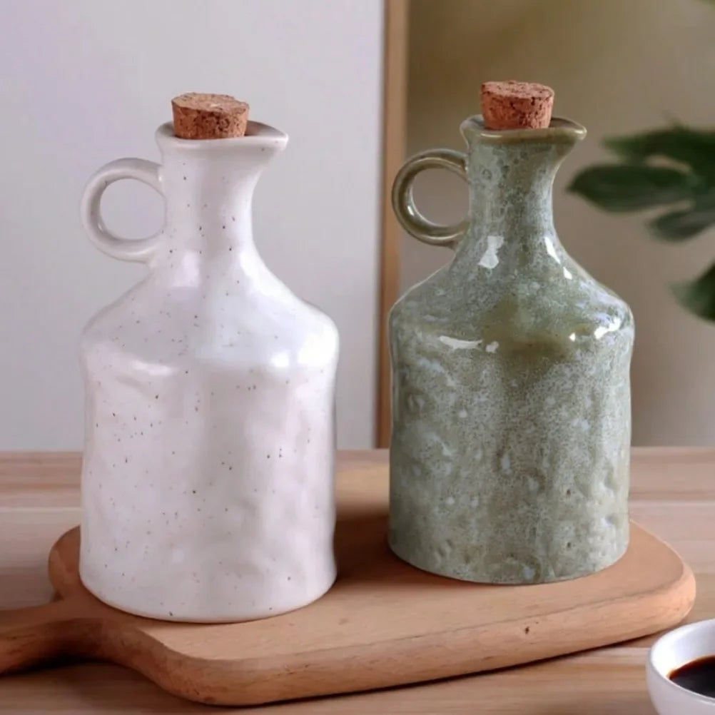 Ceramic Oil Bottle, 400 ml Pottery Dispenser for Olive Oil, Vinegar and Soy Sauce, Green or White