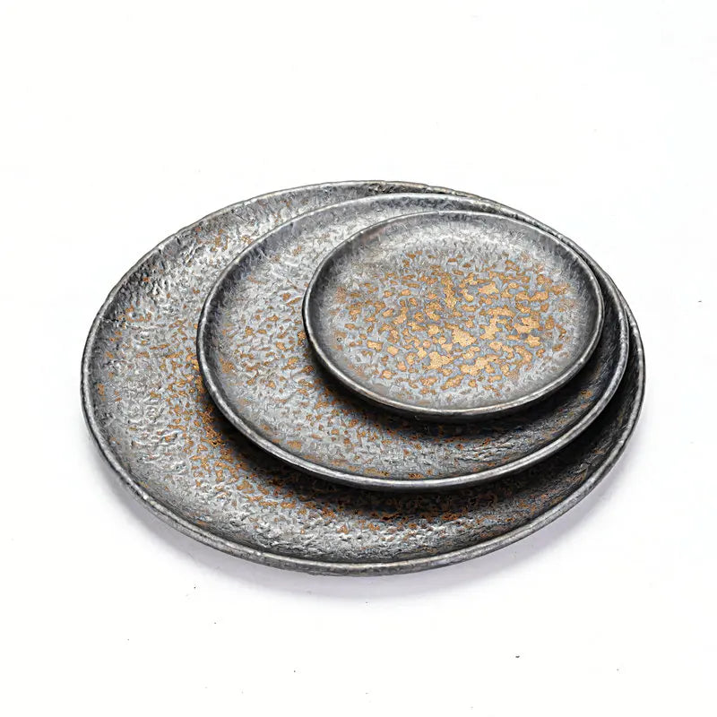 Hammered Stoneware Plate, Shallow Round Plate for Steak, Salad and Fruit, Three Sizes