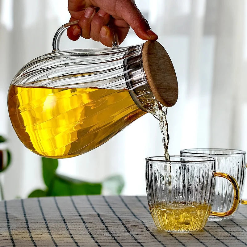 Ribbed Glass Water Pitcher, Heat-Resistant Borosilicate Carafe for Water, Lemonade and Iced Tea