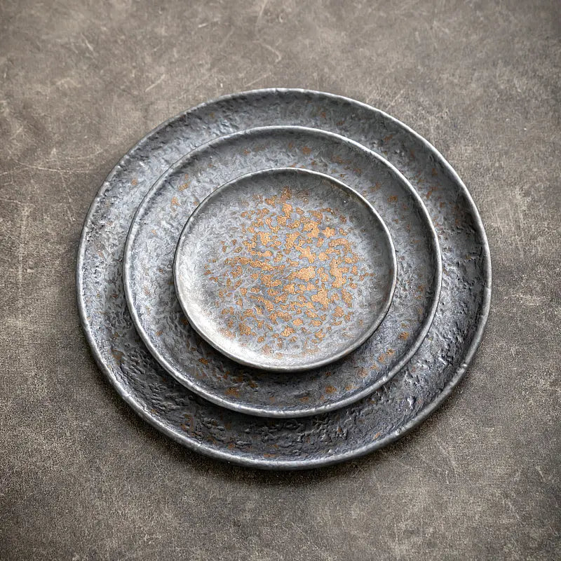 Hammered Stoneware Plate, Shallow Round Plate for Steak, Salad and Fruit, Three Sizes