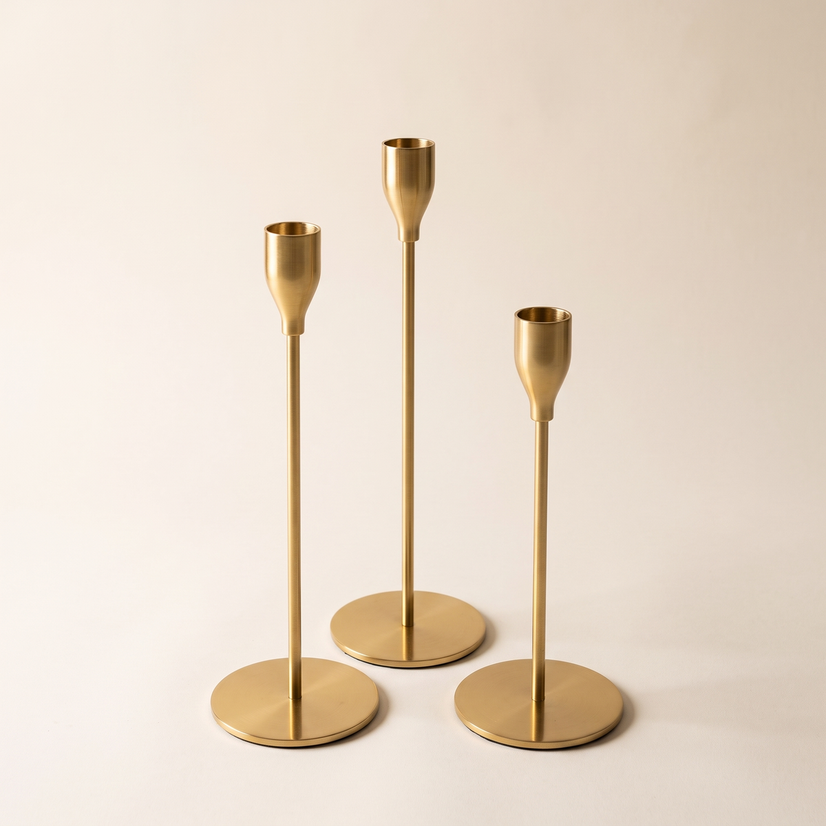 Metal candle holder set of 3, product photo