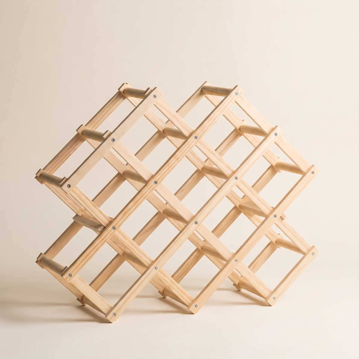 Stackable wooden wine rack, product photo