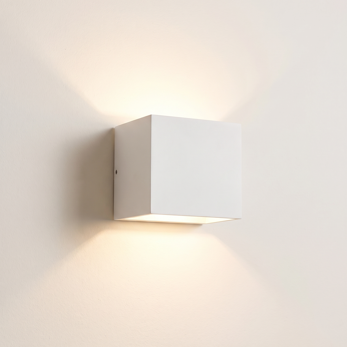 6 W LED wall sconce, product photo