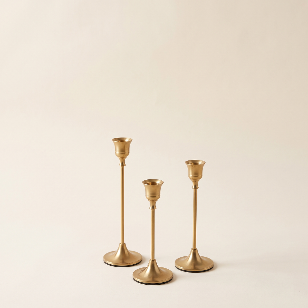 Vintage metal candle holder set of 3, product photo