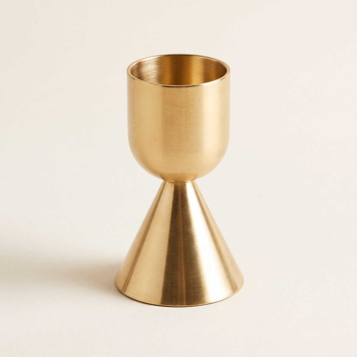 Gold metal candelabra, small, product photo
