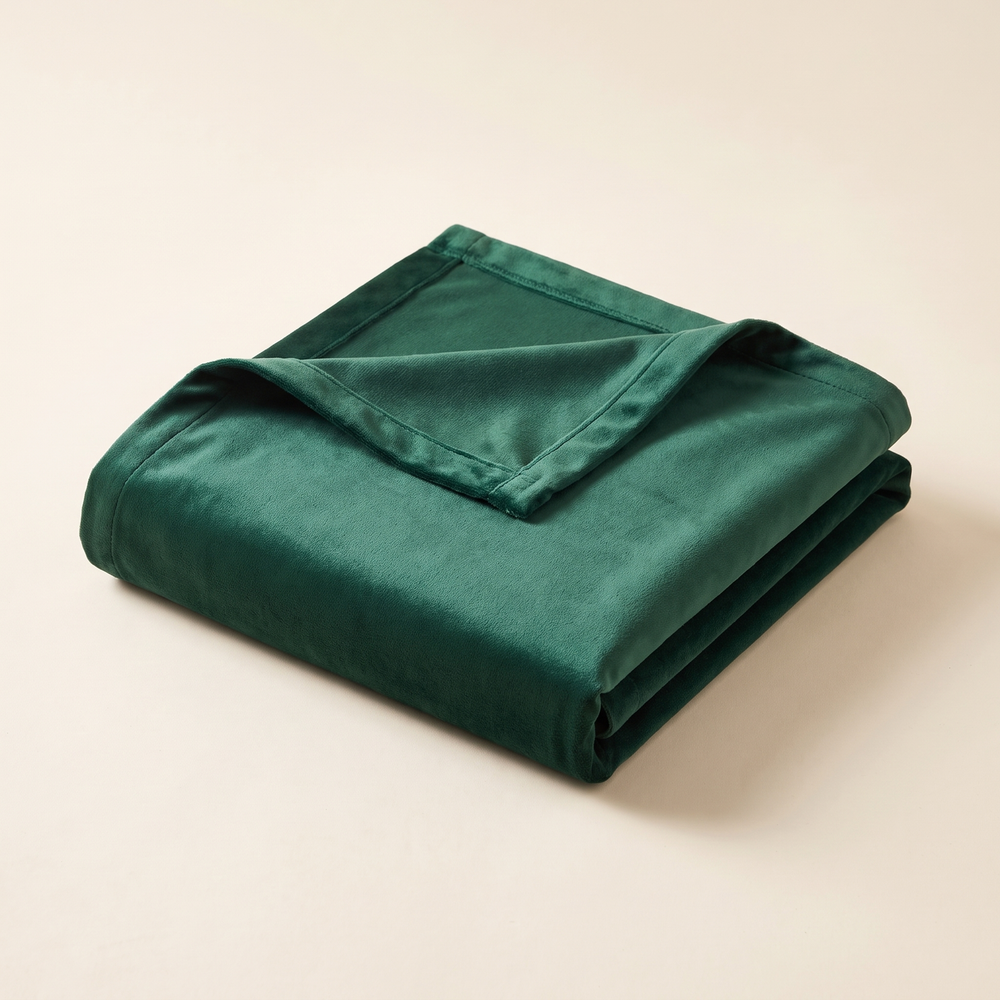 Green Velvet Christmas Tablecloth, Rectangular Holiday Table Cover for Dining Table and Parties, Four Sizes